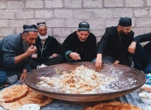 Сколько денег уходит на еду в Таджикистане у жителей городов и сельчан?