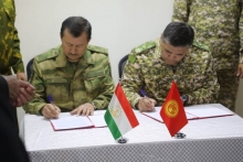 Таджикистан и Кыргызстан подписали протокол о прекращении пограничного конфликта
