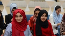 Казахстан возобновит программу обучения девушек и женщин из Афганистана