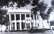 Пять названий старейшего кинотеатра в Душанбе