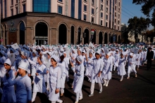 Абитуриенты штурмуют мед и филфак. Рассказываем, на кого хочет учиться молодежь Таджикистана