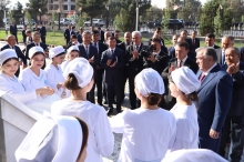 Ифтитоҳи ду бинои нави Донишгоҳи тиббӣ ва мактаби ба номи Эмомалӣ Раҳмон дар Данғара